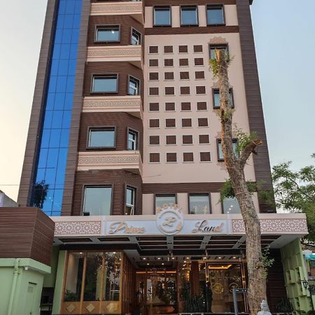 Hotel Prime Land Váránasí Exteriér fotografie