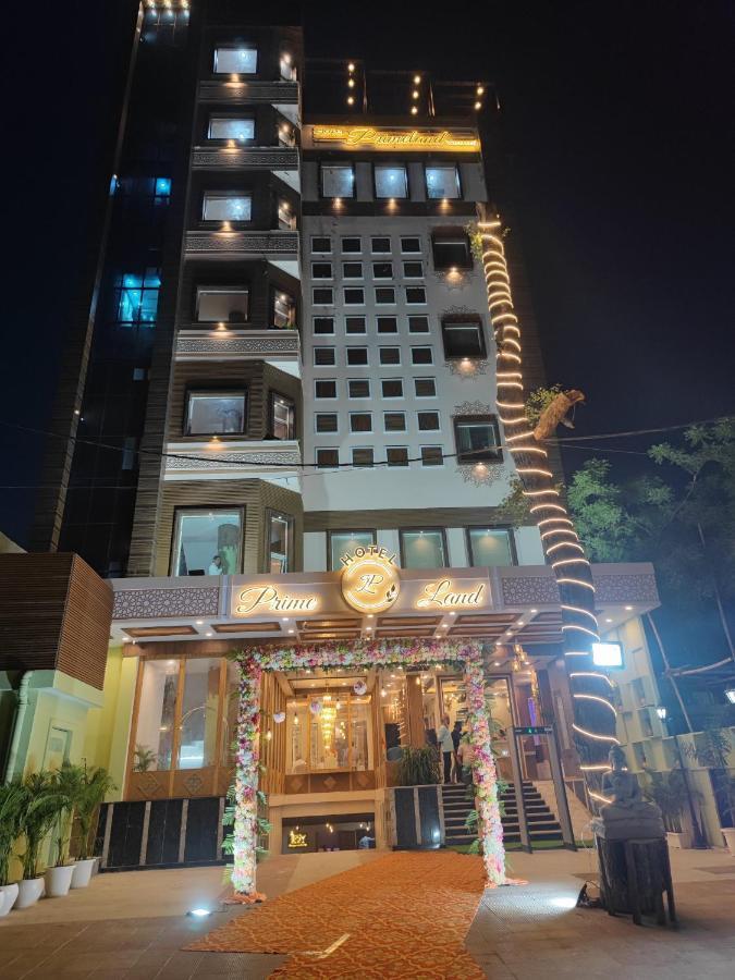 Hotel Prime Land Váránasí Exteriér fotografie